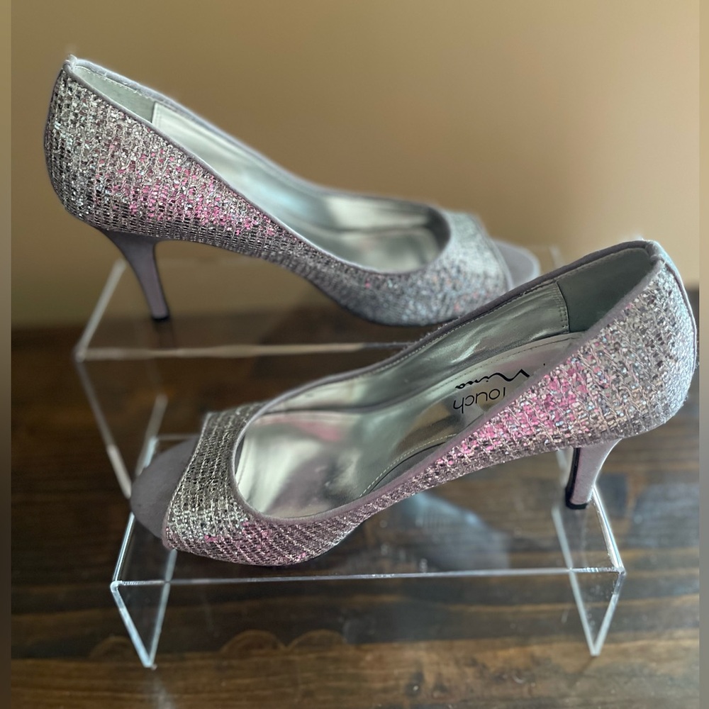 The Touch of Nina Women's Silver Peep Toe Heels Size 8